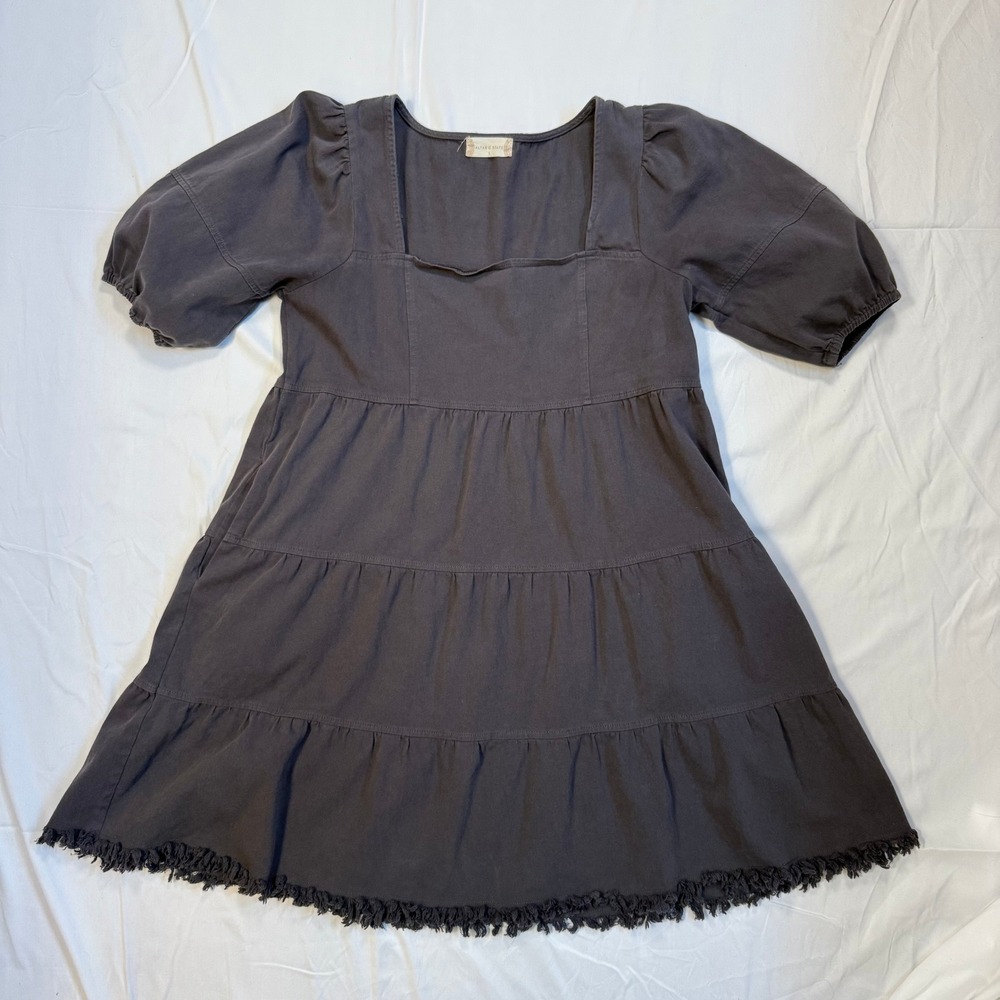 Altar State Charcoal‎ Gray Puff Sleeve Tiered Frayed Hem Dress Size Small Cotton